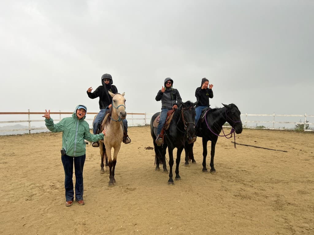 Escursione a cavallo all'Agriturismo Castello