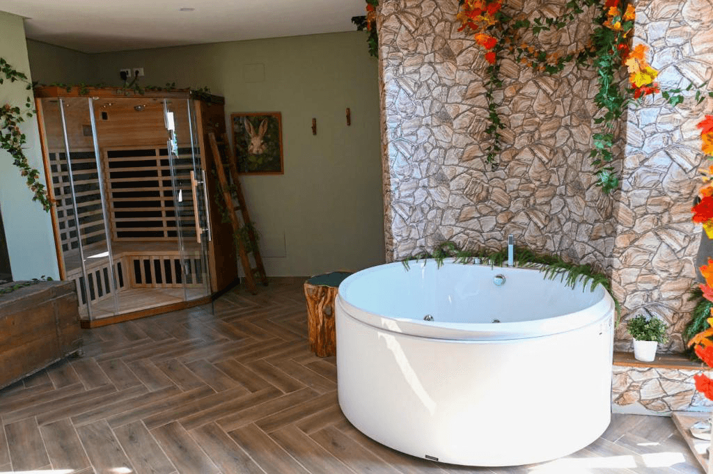Il Nido del Bosco: SPA con luci soffuse a Borgo Sciugolo